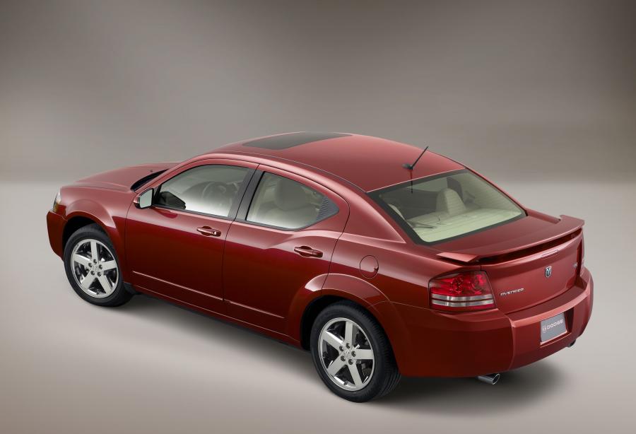  Dodge Avenger RT 2008 года  (фото 15 из 51)
